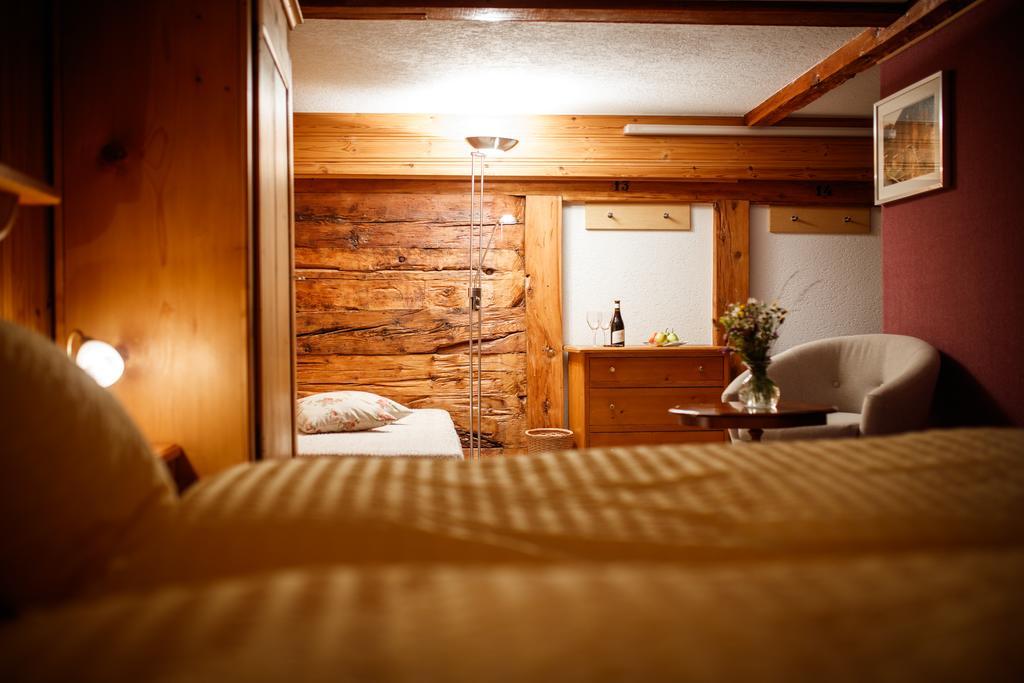 Hotel Nufenen Ulrichen Extérieur photo