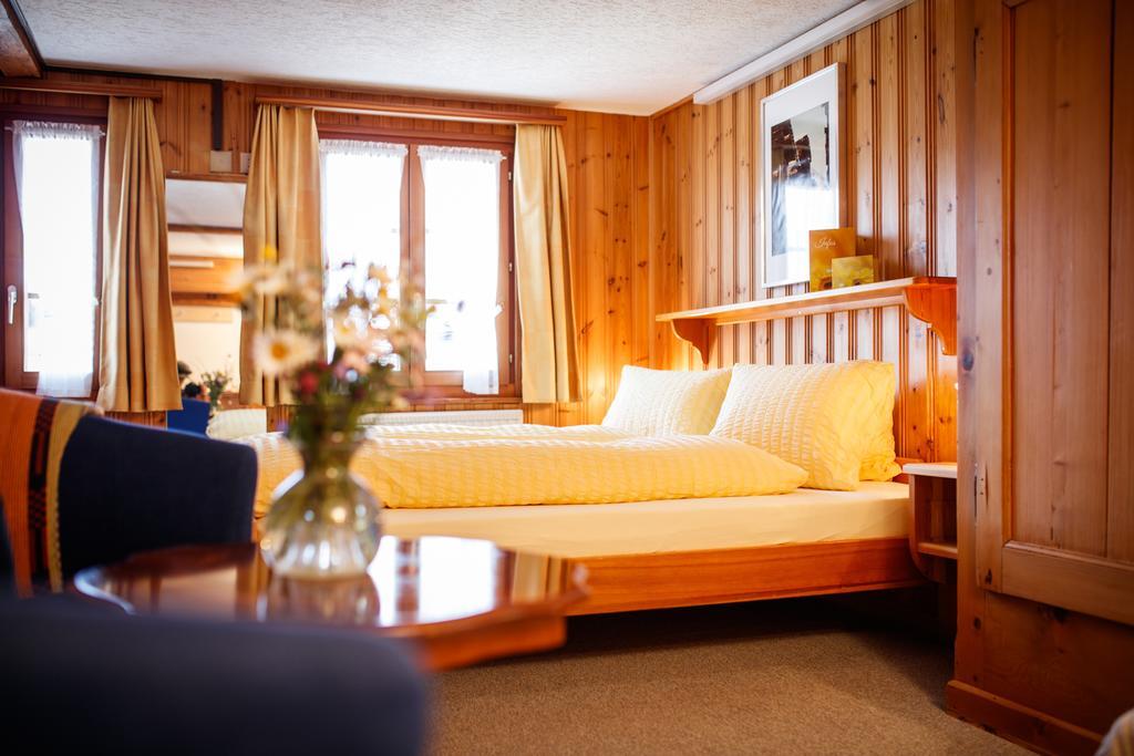 Hotel Nufenen Ulrichen Extérieur photo