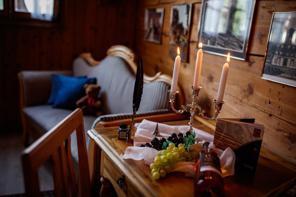 Hotel Nufenen Ulrichen Extérieur photo